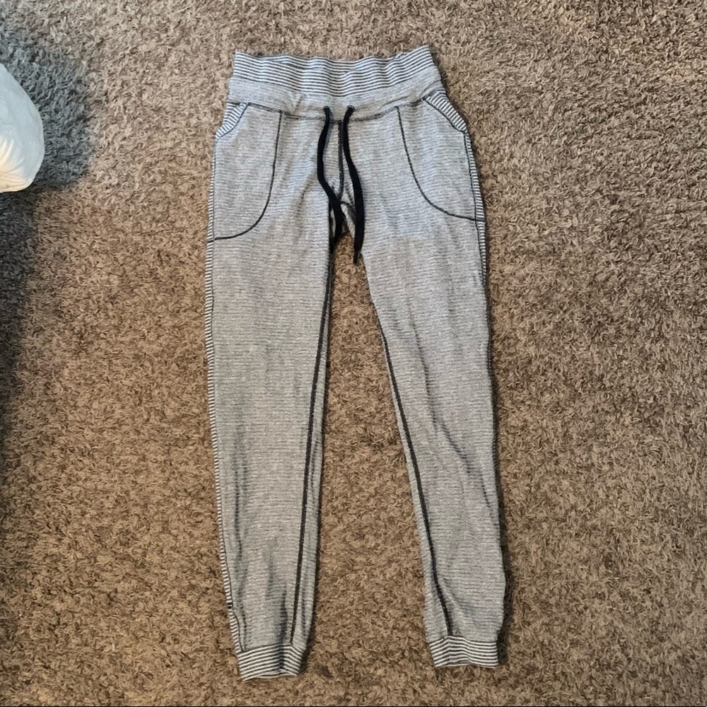 Lululemon original rulu joggers